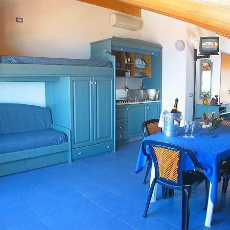 Oasi Azzurra Apartmanhotel 3*