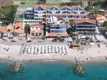 Oasi Azzurra Apartmanhotel Messina