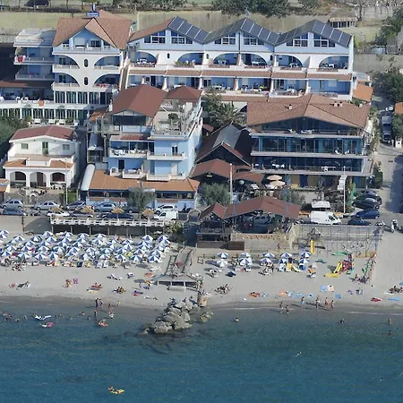 Oasi Azzurra Apartmanhotel